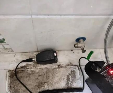革吉屋顶漏水维修公司分享下卫生间漏水的危害及解决方法